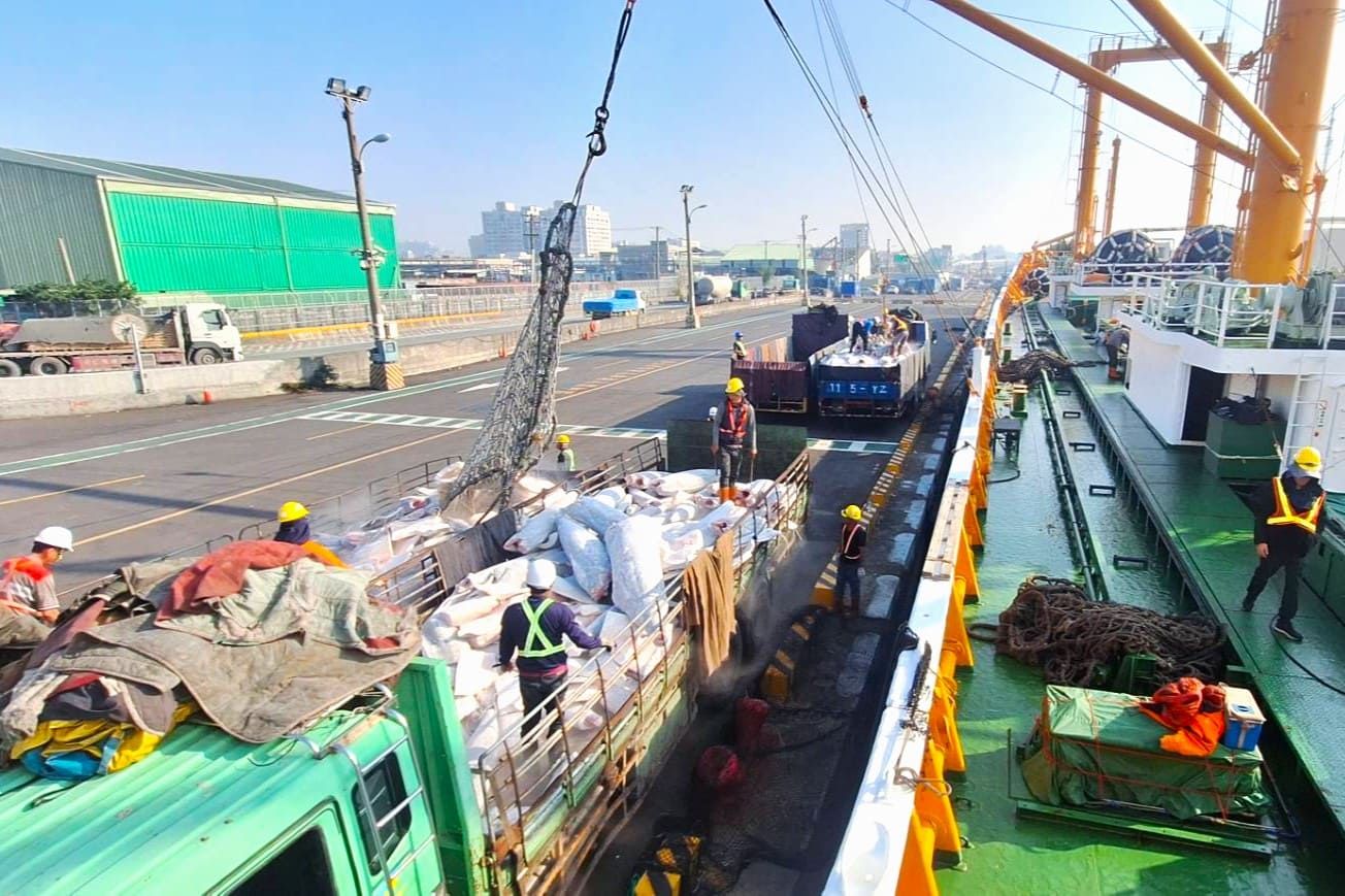 Shekinah International Group - Reefer Vessel Handling - Unloading Operations of Ultra-Low Temperature Refrigerated Transport Vessels